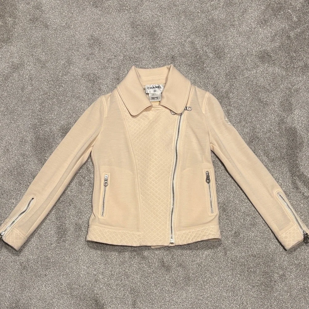 CHANEL Ivory Biker Jacket with Zipper Accents - Picture 1 of 15